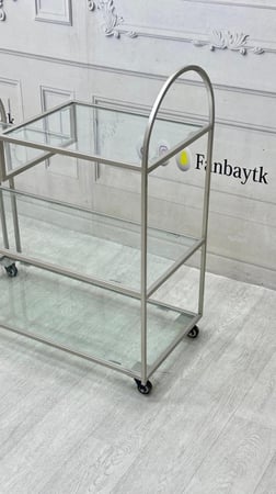 عربية تقديم 4 دور اطار فضي