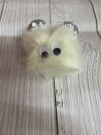 ميداليات شنط