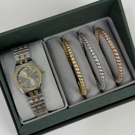 طقم نسائي - 3661