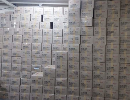 علب بخور قزاز وسط فارغة مقاس 500 غرام عدد 12 علبة