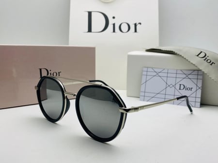 نظارة ديور فضي كامل