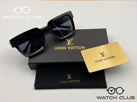 نظارة لويس فيتون سوداء مرصعة بالكريستال