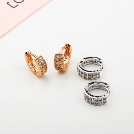 حلق زركون تصميم مميز