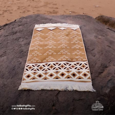 سجادة نجد التراثية
