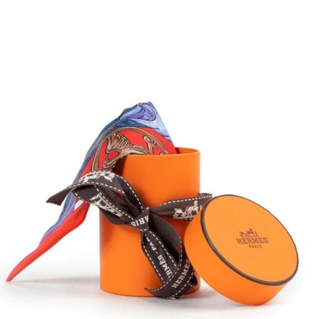 10 سكارف حرير بتصميم ايرمز مع علبه اسطوانية