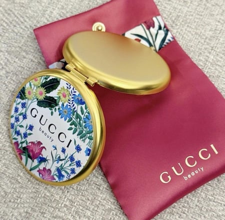 10 مرايا قوتشي فلورا الانيقة مع حافظة قماشية - اضافة كيس قوتشي العنابي اختياري