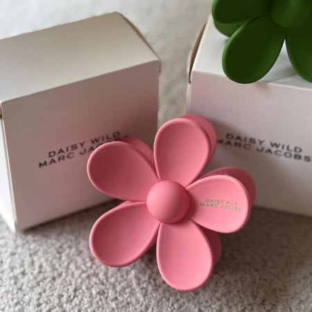 كولكشن العيد- مسكة شعر ماركس جيكوبس مسكه شعر  - وردي