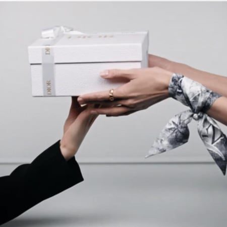 ملحقات ديور الاصلية (علبه مربعه /ورق /كيس/شريط)