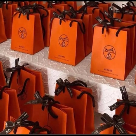 10 سكارف حرير بتصميم ايرمز مع علبه اسطوانية