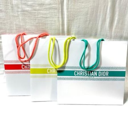 كيس كريستيان ديور اصلي (وسط) للحبه