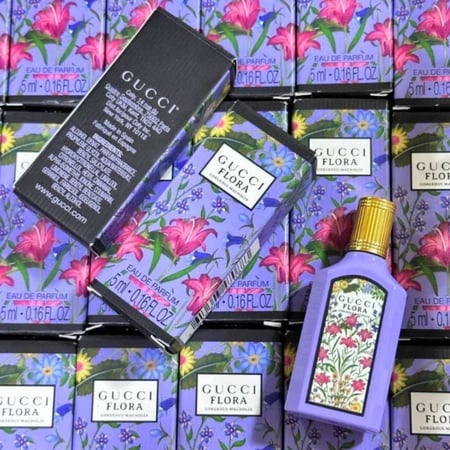 عطر قوتشي بلوم الاسود الجديد مني اصلي (صب) اضافة كيس من الخيارات