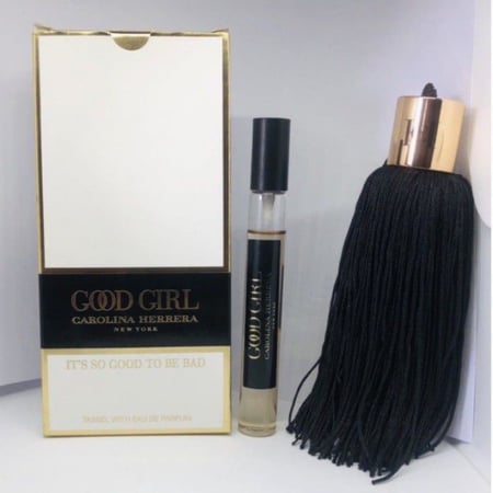 تعليقة فواحة لسيارة من CH الاصليه مع عطرها الفواح