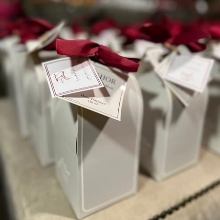 12 توزيعه مختلفة (6 المبخرة الالكترونية و 6 مرشات (مرش البخور))