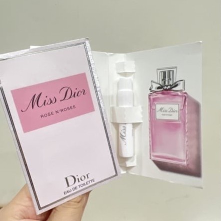 حجر معطر مع مس ديور عطر ديور