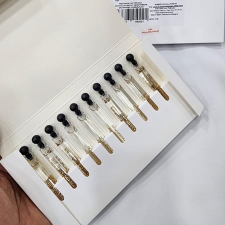 10 عطور كفالي النيش + 10 اكياس مخمليه اصلية من كفالي