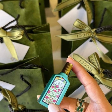 عطر قوتشي بلوم الاسود الجديد مني اصلي (صب) اضافة كيس من الخيارات