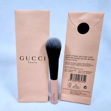 فرشة  قوتشي الافضل في المكياج لعام 2023