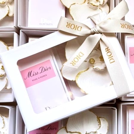 10 حجر معطر مع عطر مس ديور