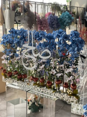 ورد طاولة مقاس متر