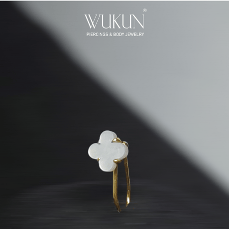 زمام ذهب عيار 18k بدون خرم بشكل وردة بيضاء