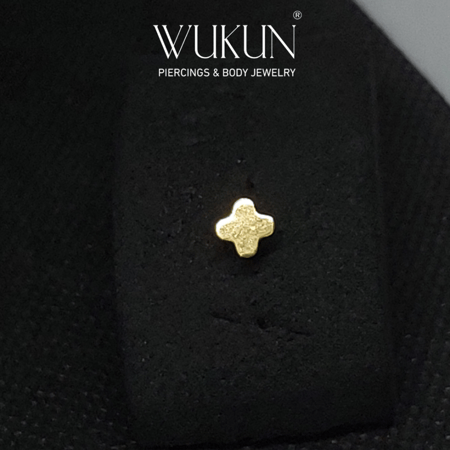 زمام بيرسينج ذهب عيار 18K وردة مميزة ذهبية