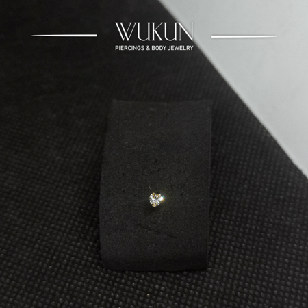 زمام بيرسينج ذهب عيار 18K فص قلب