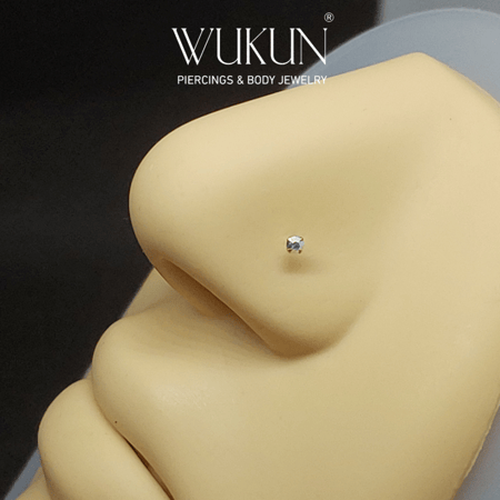 زمام بيرسينج ذهب عيار 18K بفص سبع ألوان صغير جداً