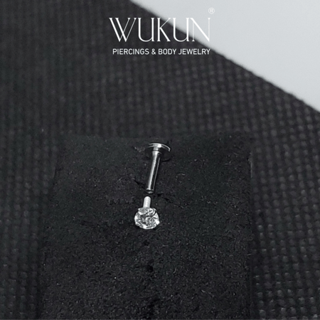 بيرسينج فضة 925s برغي باك فلات بفص أبيض