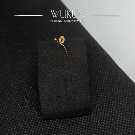 زمام ذهب عيار 18k بدون خرم شكل حلزوني