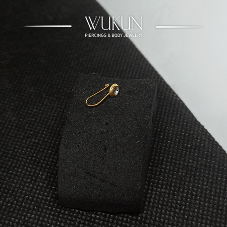 زمام ذهب عيار 18k بدون خرم شكل دائرة بفص أبيض