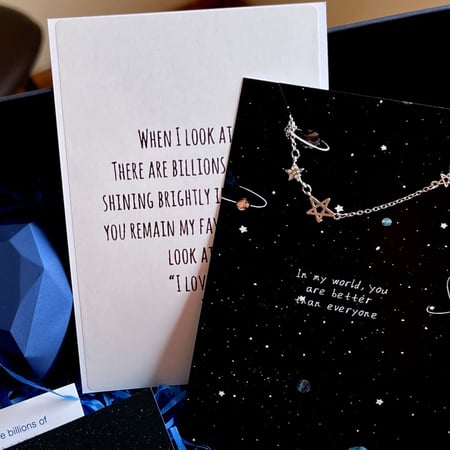 قلاده النجوم فضه ومطلية 925