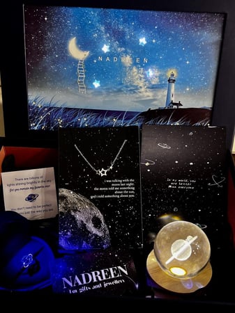 بكج النجوم المضيئة مع بلورة زحل الجديده