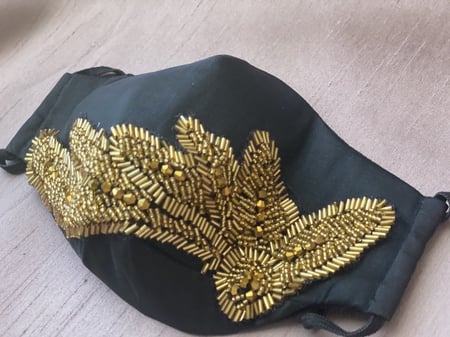 كمامة سهرة بالوان متنوعة(الحبة) - evening mask