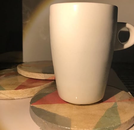 قاعدة اكواب دائرى