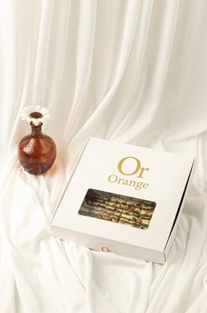 زي اللوز اورنج حلا تشيز كاجو وكراميل