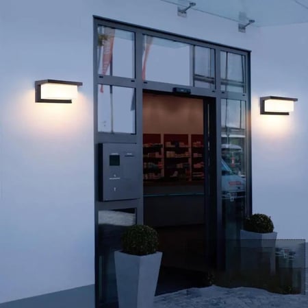 انارة جداري خارجي LED أسود بإضاءة صفراء 30 واط WL-18-1-30W