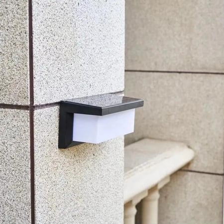 انارة جداري خارجي LED أسود بإضاءة صفراء 30 واط WL-18-1-30W