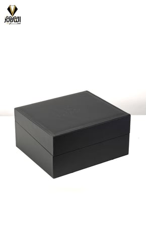 طقم ساعة شبابية