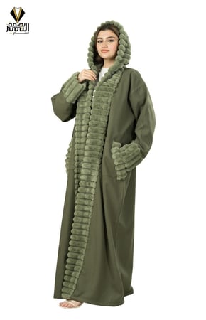 فروة نسائي - مطعم