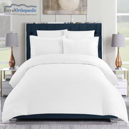 طقم لحاف فندقي مزدوج 7 قطع أبيض مخطط