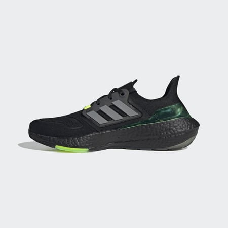 ULTRABOOST 22