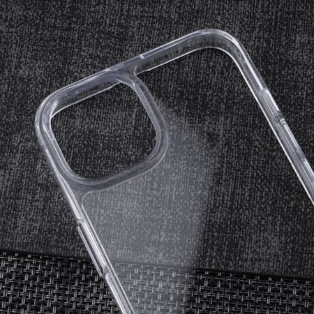 كفر حماية شفاف ايفون 14 بلس