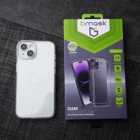 كفر حماية شفاف ايفون 14 بلس