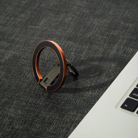 مسكة الجوال المغناطيسية O بي ماسك