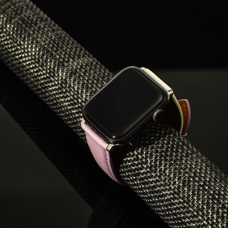 سوار ساعة جلد لومورا WAX231 باللون البنفسجي والابيض