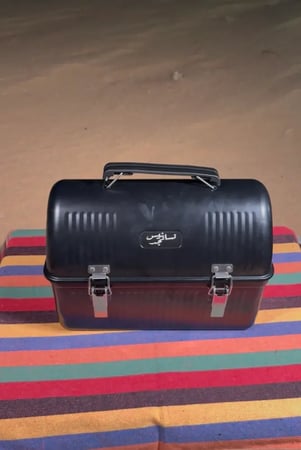 صندوق شبية ستانلي فازغ