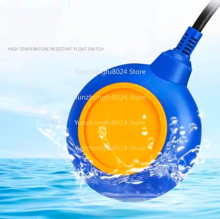 مفتاح عائم دائري (Float Switch) لتنظيم منسوب المياه أوتوماتيكياً.