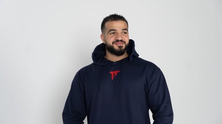 بلوفر كحلي تكنيك