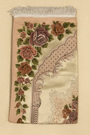 سجادة مبطنه 1 cm اللون وردي