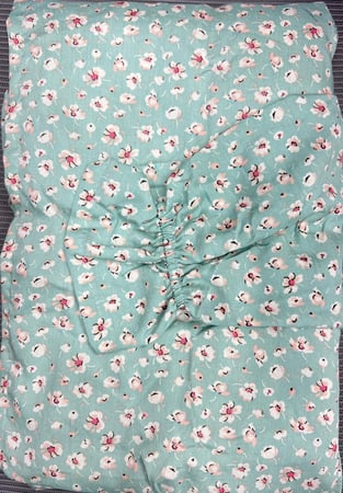 شرشف مرد كويتي  (Mard)كم فرنسي بربطه من الجنب الطول من الكتف 160 cm  اللون  تفني